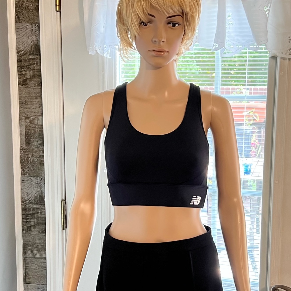 New Balance Tech Train Sports Bra SZ‎ XS NWT